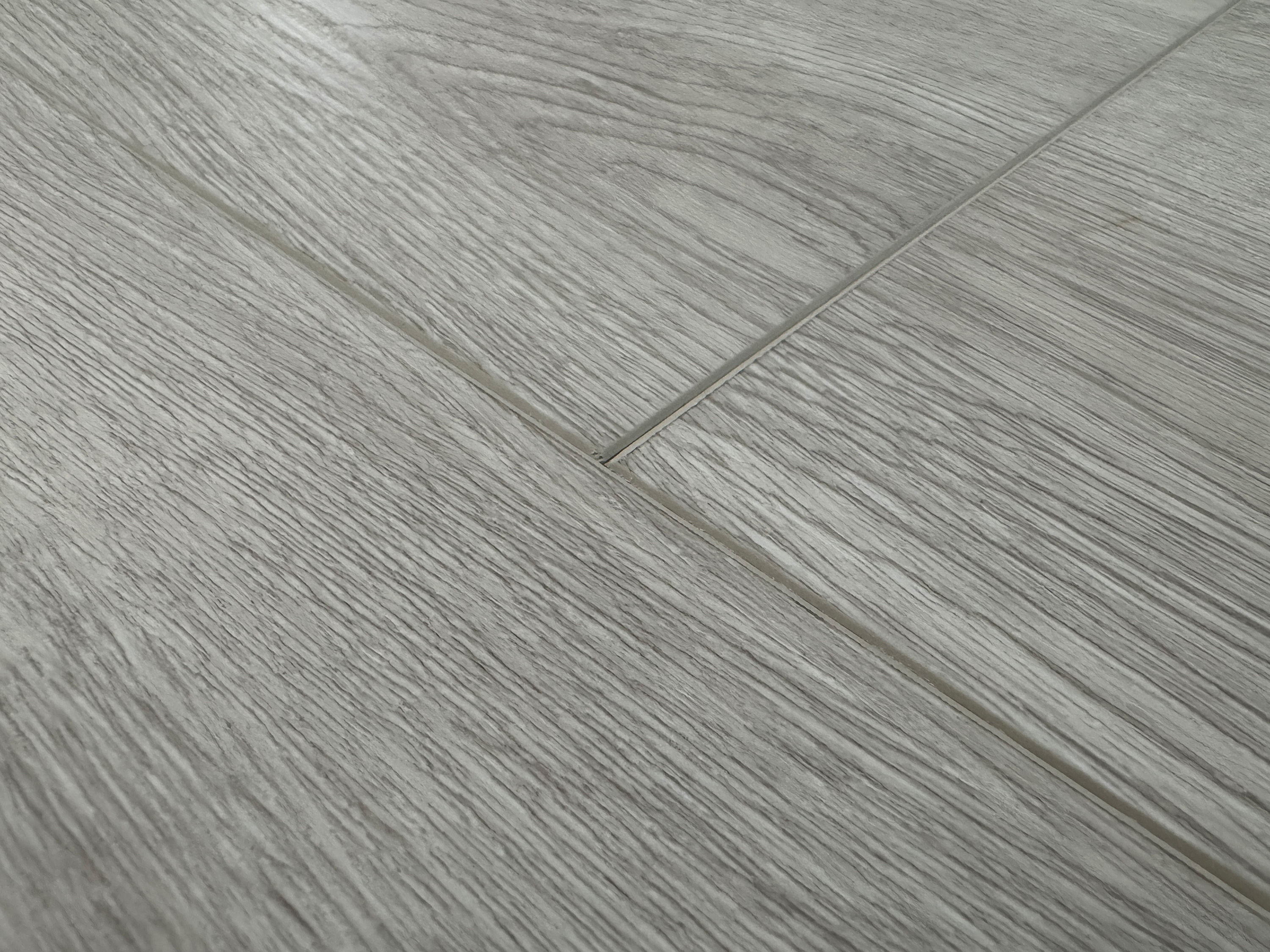 Vinylboden Rigid SPC Trend Oak White 5G Klicksystem 6,0 mm, V4 Fuge, inkl. 1 mm Trittschalldämmung