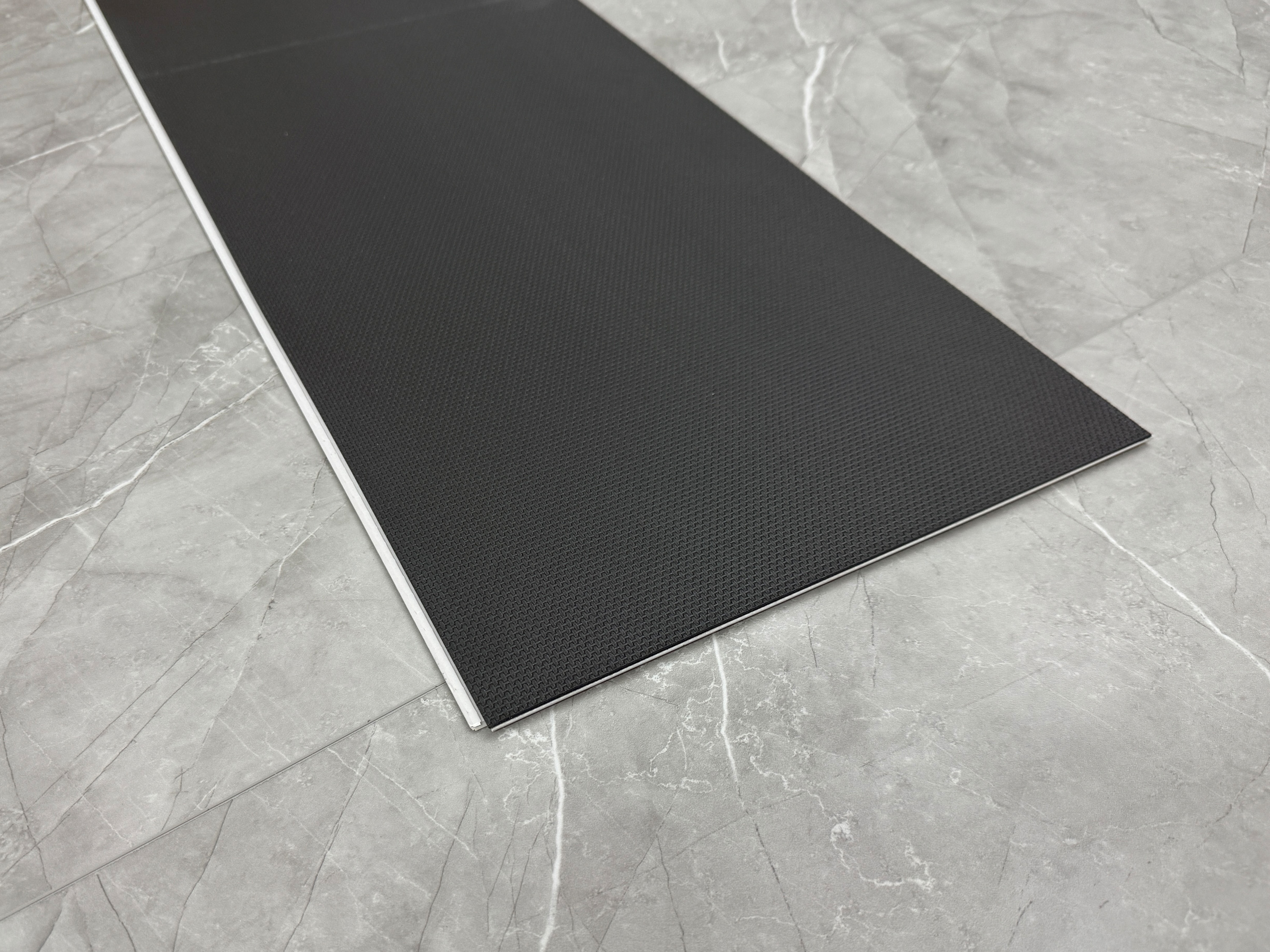 Klick Vinylboden Brooklyn Grey Fliesendekor SPC Klickvinyl 5 mm stark mit Trittschalldämmung - farbige V4 Fuge
