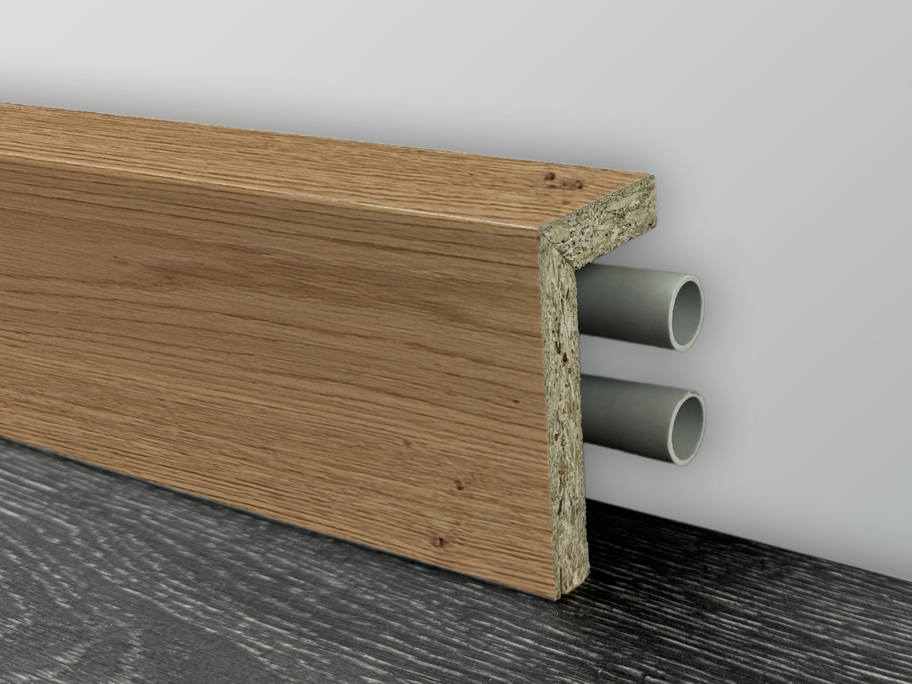 Sockelleiste Heizrohrabdeckung CUBE – Abdeckleiste für Heizungsrohre, Eiche, 44x77 mm