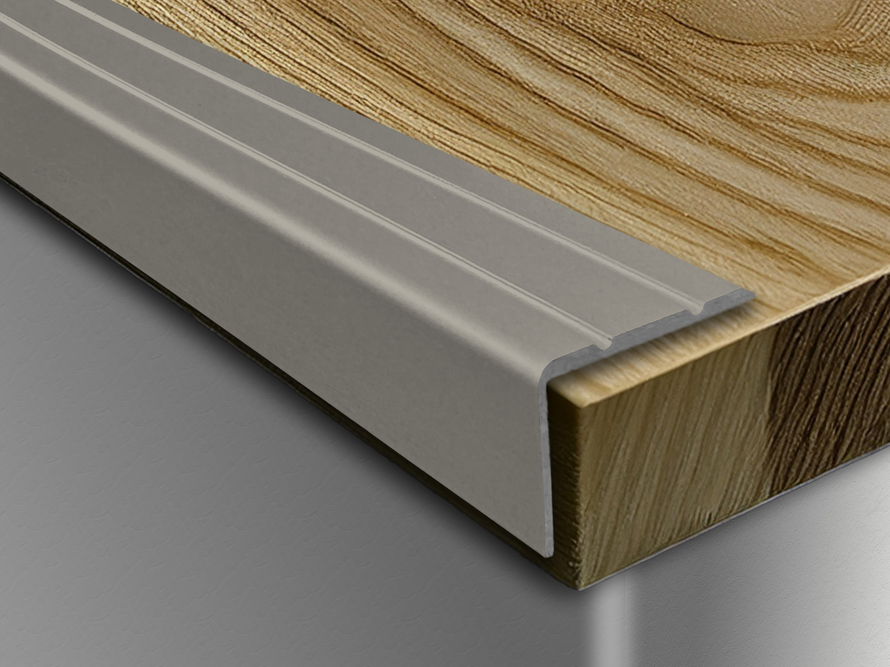 ufitec® Winkelprofil / Treppenkantenprofil  - selbstklebend - 24 x 15 mm -  Alu eloxiert