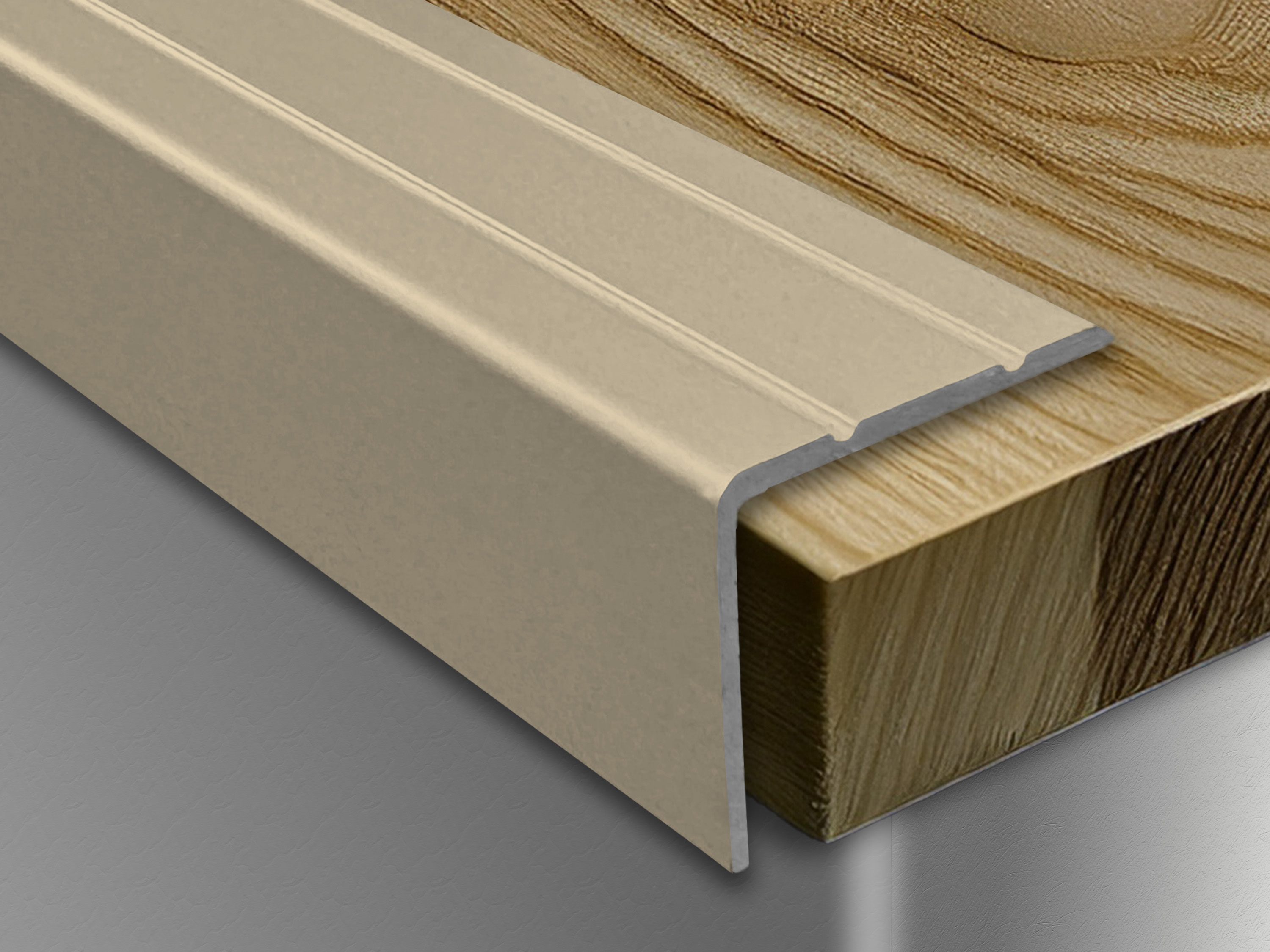 ufitec® Winkelprofil / Treppenkantenprofil  - selbstklebend - 24 x 19,5 mm -  Alu eloxiert