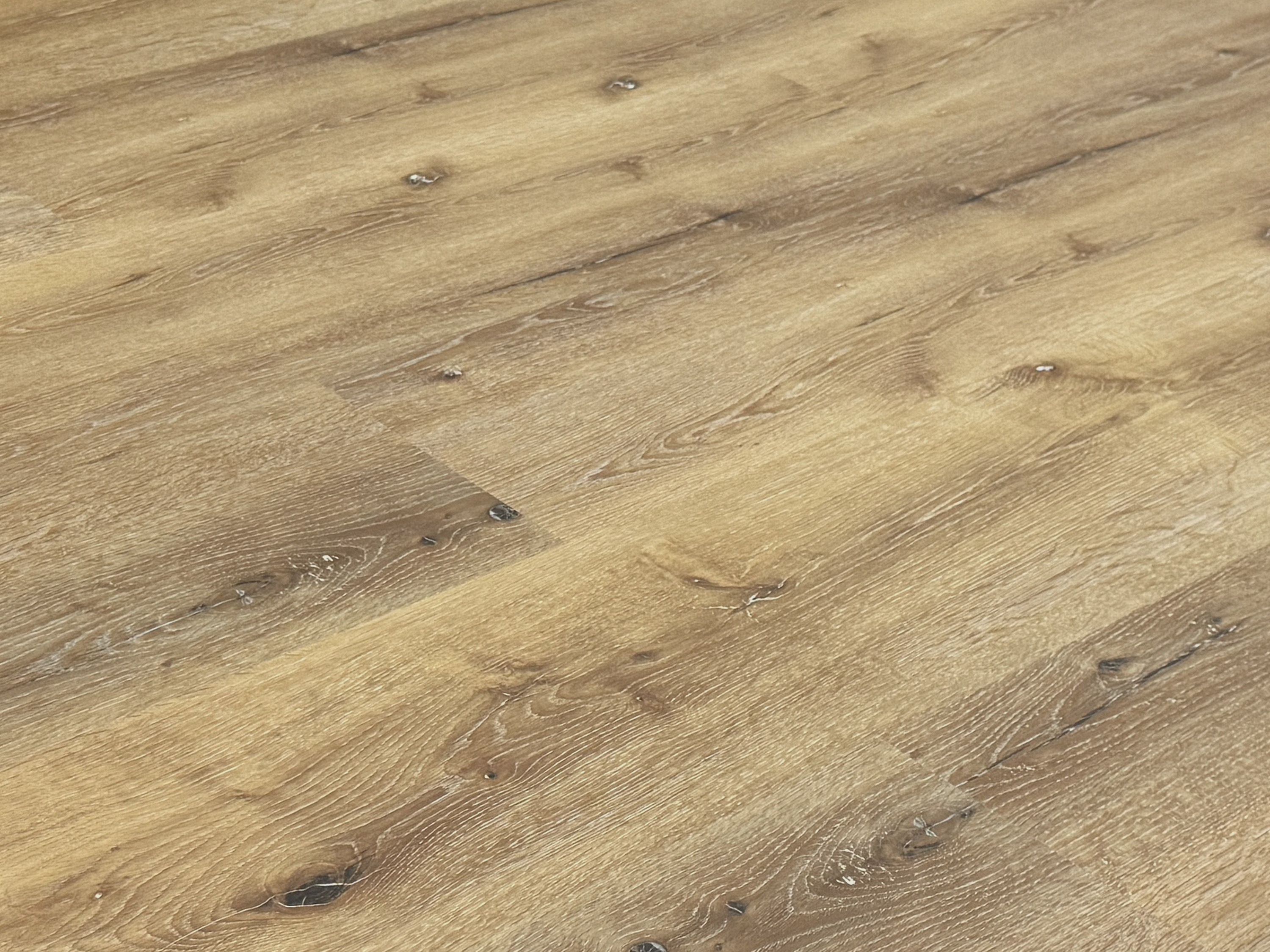 Vinylboden Eiche Rustique Hell Silent Klickvinyl 4.5 mm Stark inkl. 1 mm Trittschalldämmung und 0,3 mm Nutzschicht SPC Trägerplatte