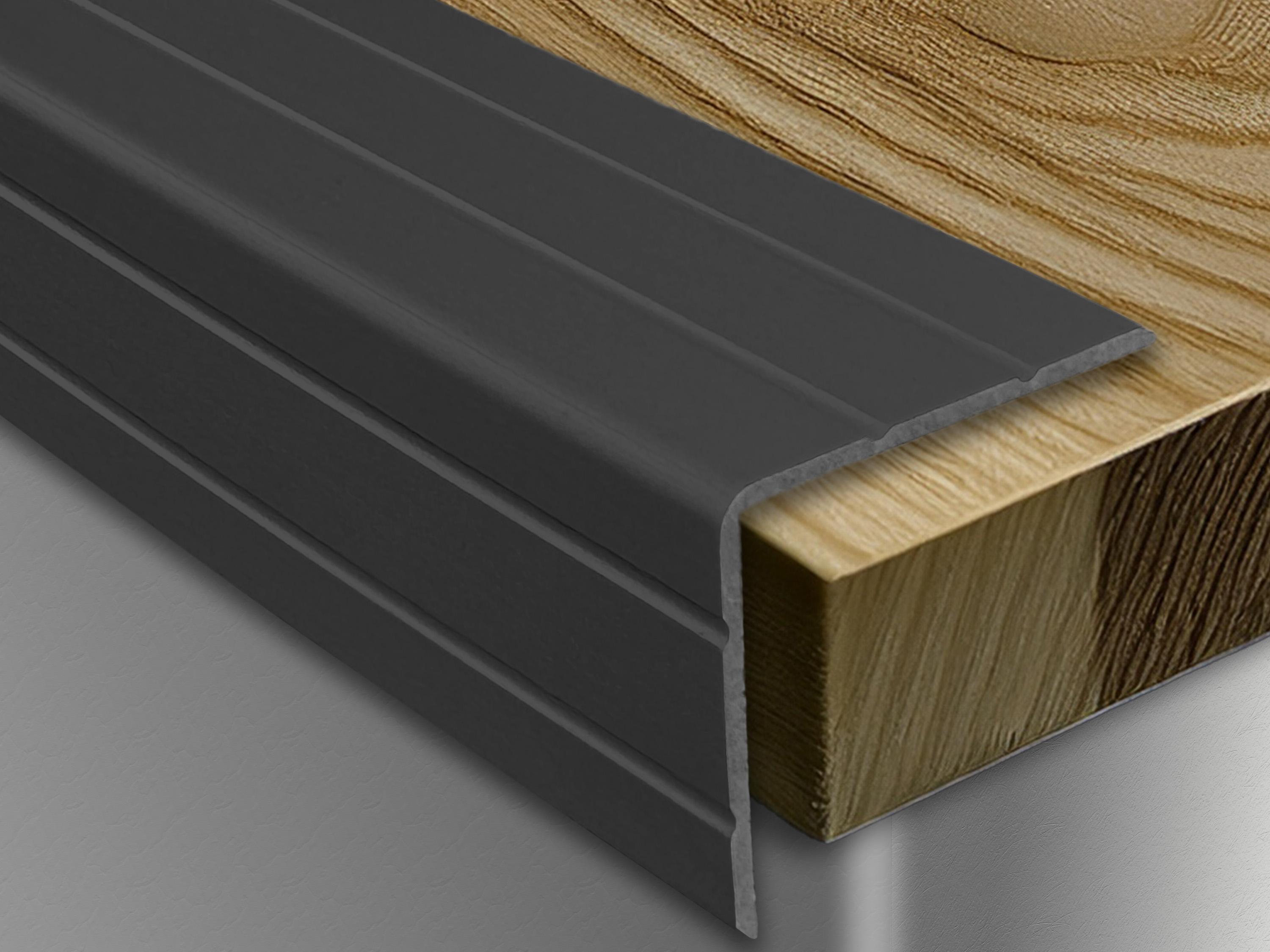 ufitec® Winkelprofil / Treppenkantenprofil  - selbstklebend - 30 x 24,5 mm -  Alu eloxiert
