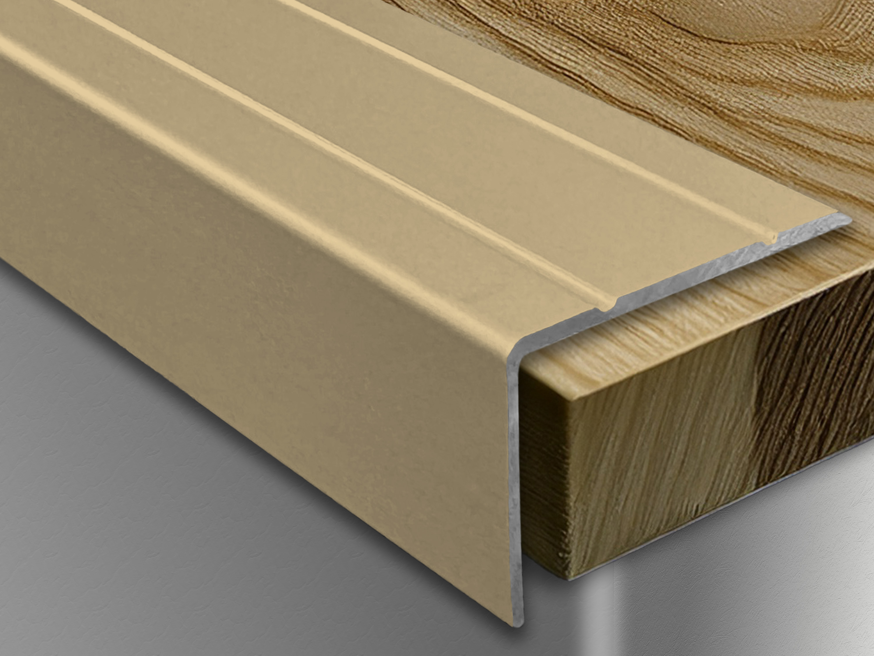 ufitec® Winkelprofil / Treppenkantenprofil  - selbstklebend - 30 x 20 mm -  Alu eloxiert