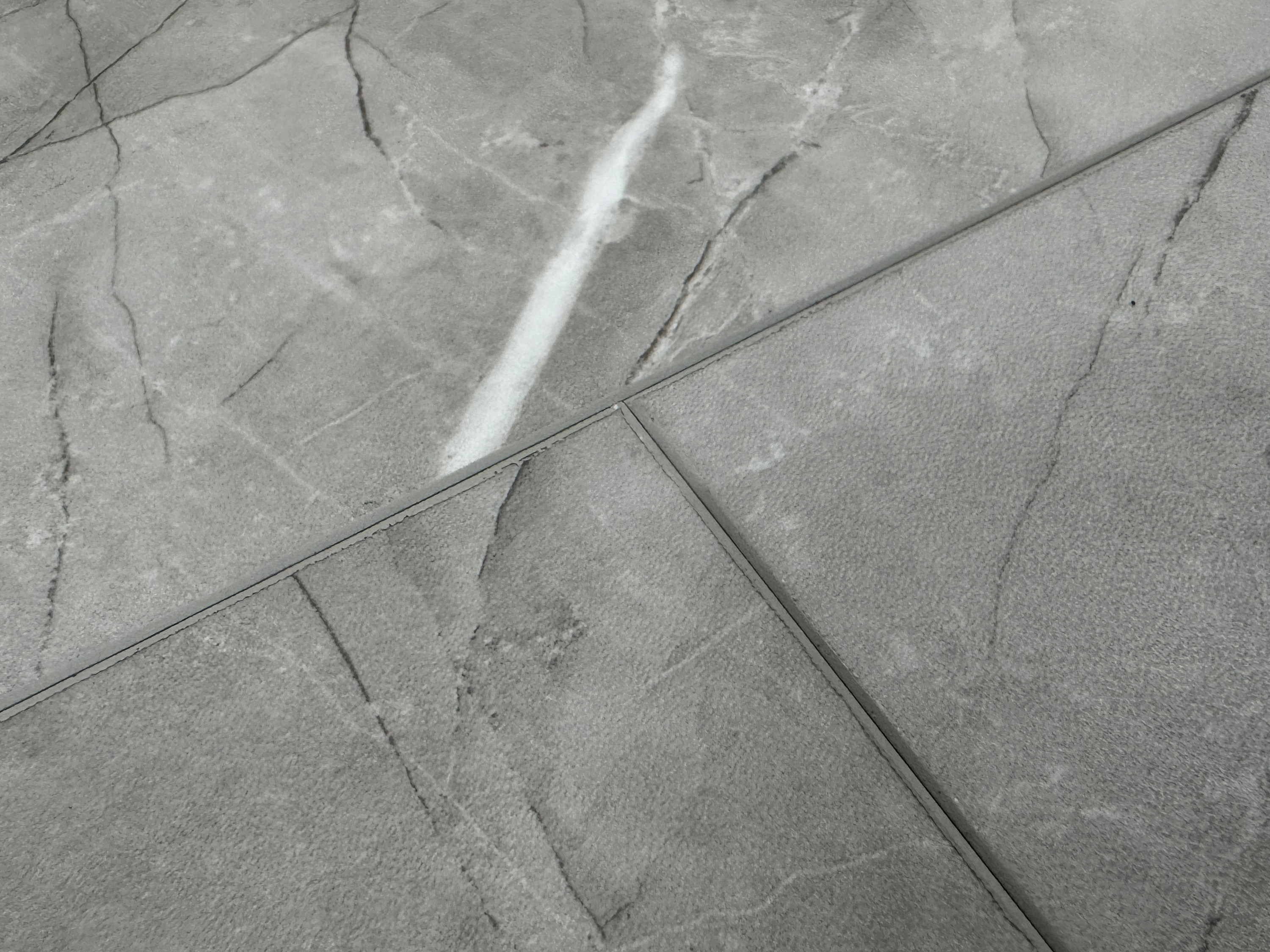 Klick Vinylboden Brooklyn Grey Fliesendekor SPC Klickvinyl 5 mm stark mit Trittschalldämmung - farbige V4 Fuge