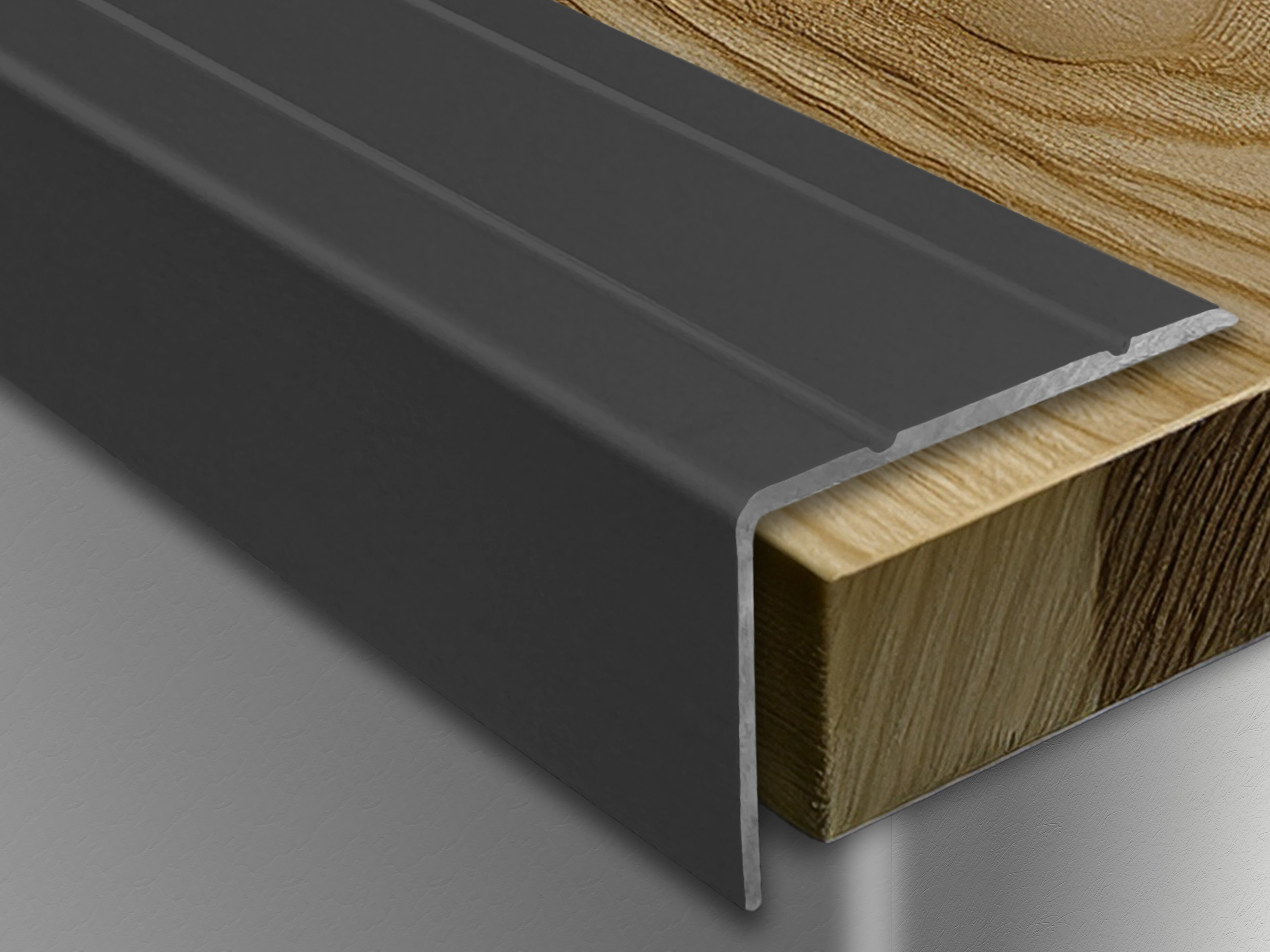ufitec® Winkelprofil / Treppenkantenprofil  - selbstklebend - 30 x 20 mm -  Alu eloxiert