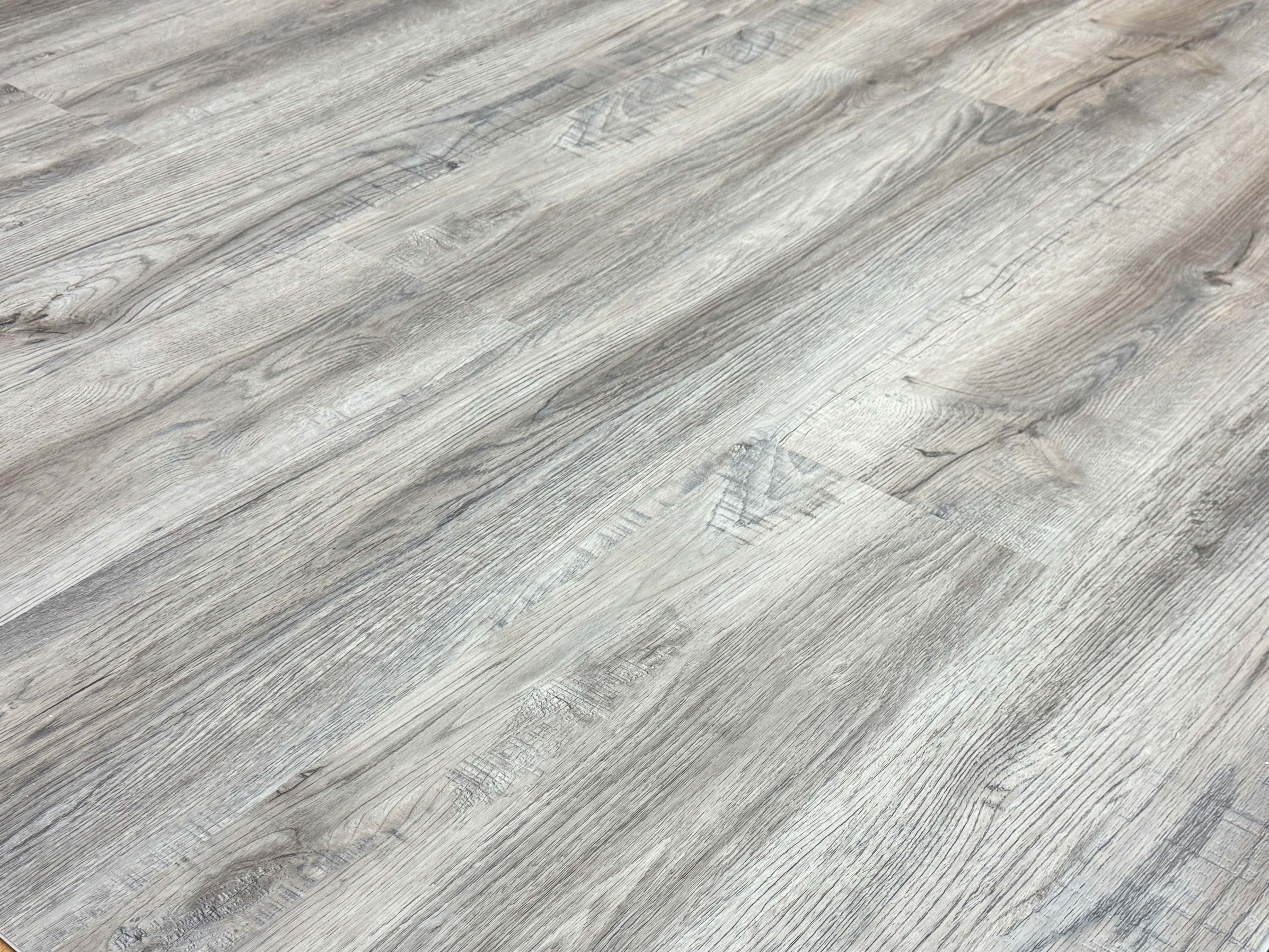 TRECOR® LVT Dryback Klebe-Vinylboden Eiche Rustikal Grau Landhausdiele – wasserfest, 2 mm stark, 0,3 mm Nutzschicht